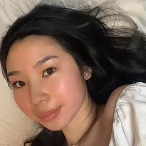 Meet your Posher, Alina